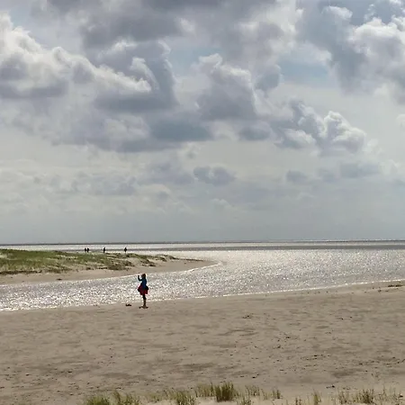 Haus-hus-an-de-diek-whg-02 *